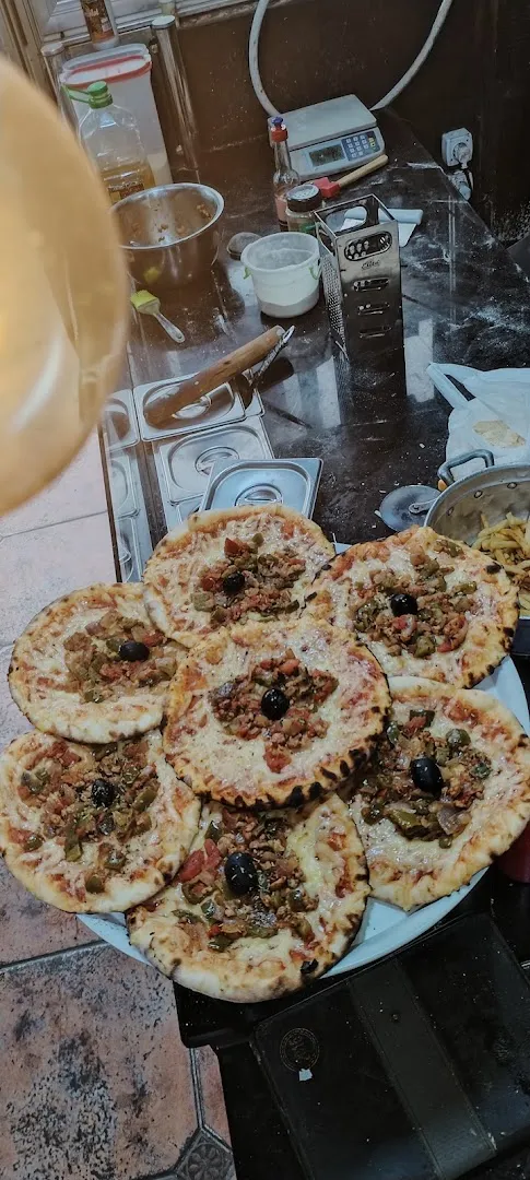 خدمة مهنية — Lahcino Fast Food — Restaurant in Mers El Hadjadj