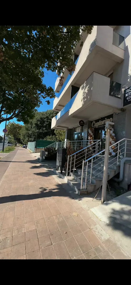 Plăcintă cu brânză dulce — Cuptorino — Patisserie in Constanța