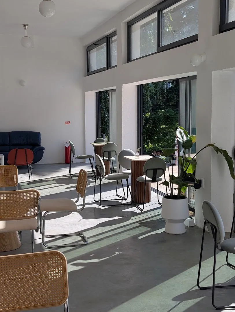 Friendly owner — Tigre Cafe Bitola — Coffee shop in Bitola
