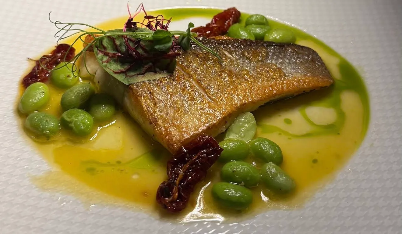 Elegant Ambiance — MAYG — Haute French restaurant in United Arab Emirates MAYG Restaurant