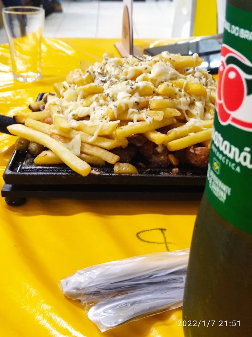 Late-night food — Parada do Lanche — Hamburger restaurant in Santo Antônio do Amparo