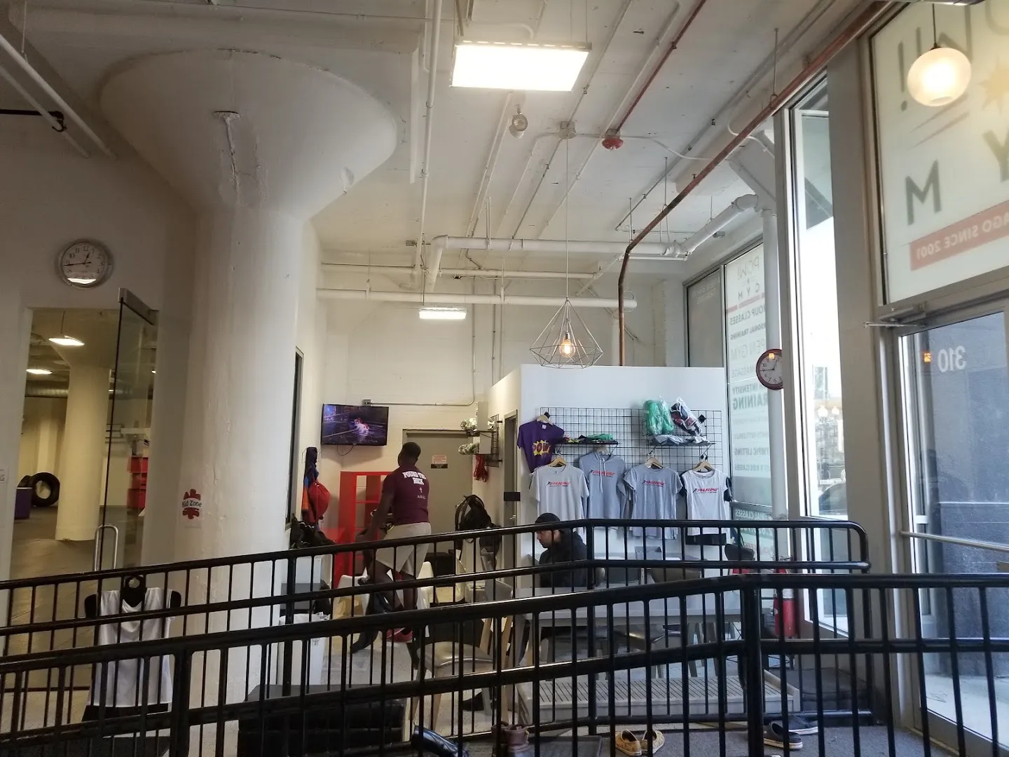 Total body conditioning — POW! Gym Chicago & Chicago Parisi Speed School — Personal trainer in Chicago