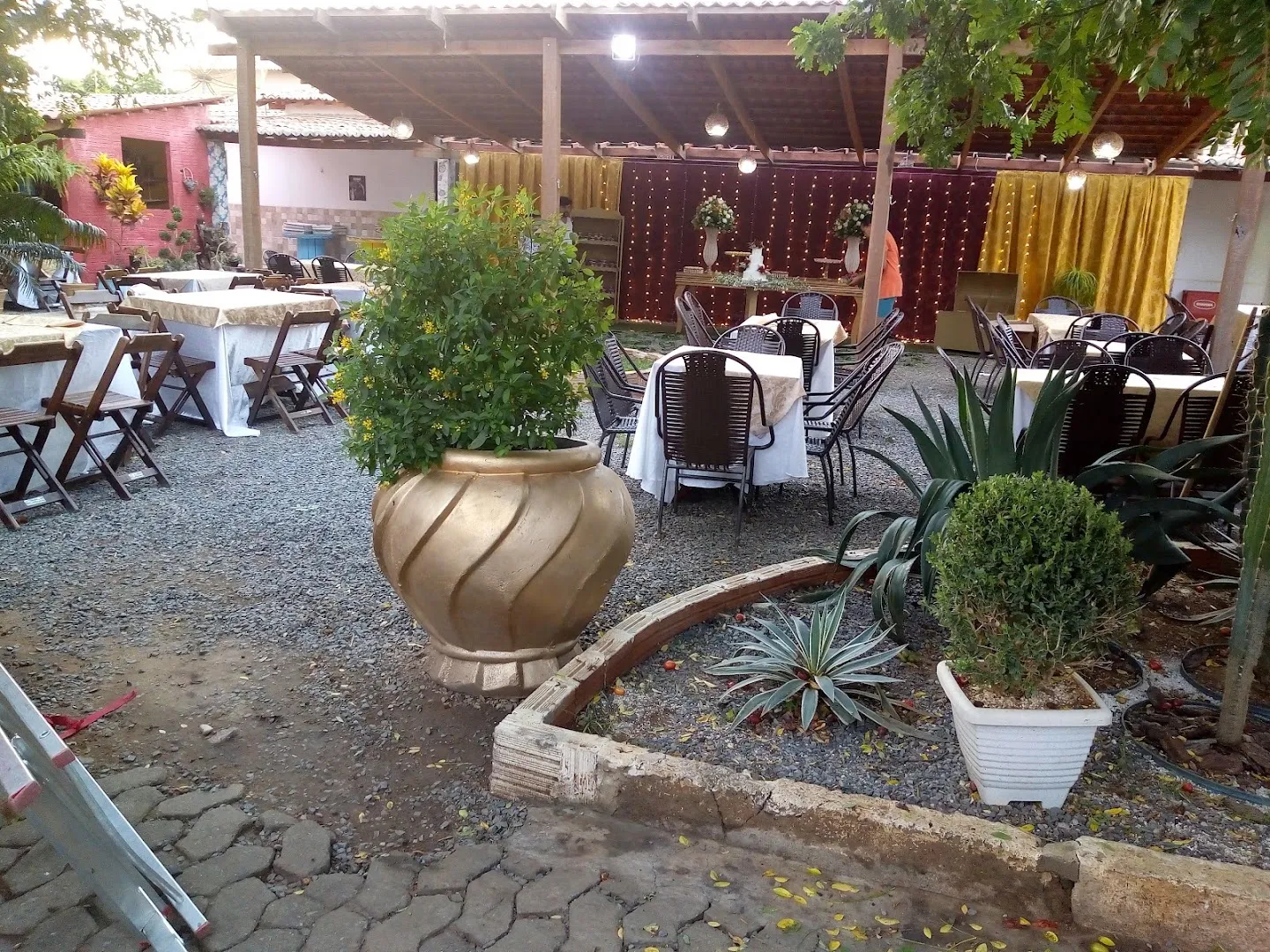 Great for Families — Pizzaria Vilella — Pizza restaurant in Irecê