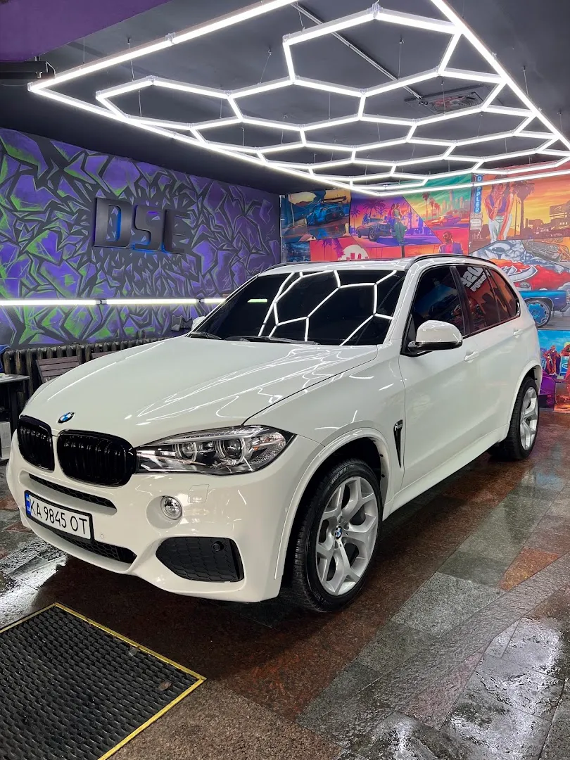 Професійна хімчистка — Dse detailing — автомийка in Черкаси