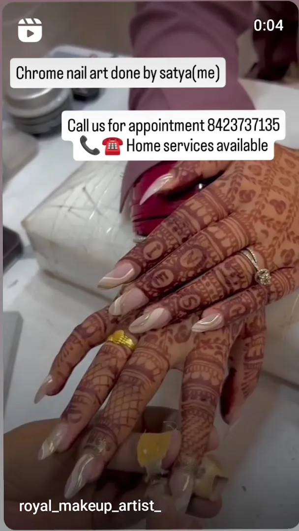 Professional Haircuts — Aura — Beauty salon in Robertsganj