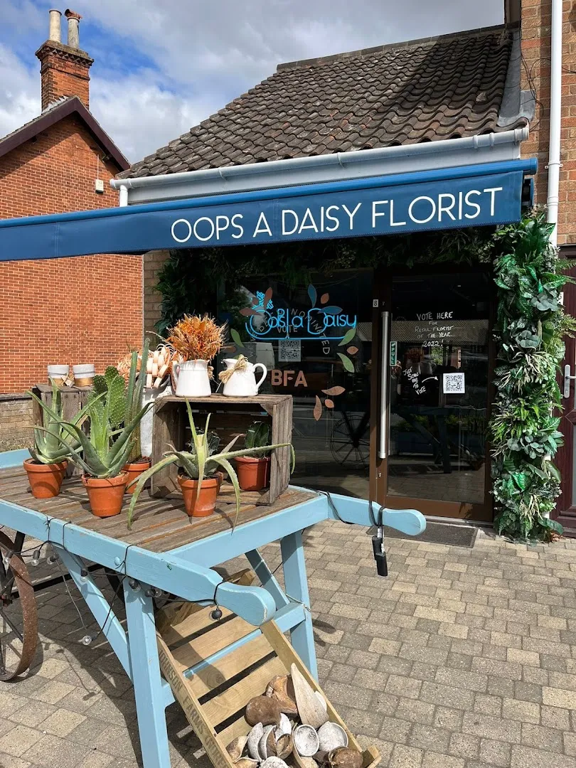 hand tied bouquet — Oops A Daisy Florist — Florist in Norwich