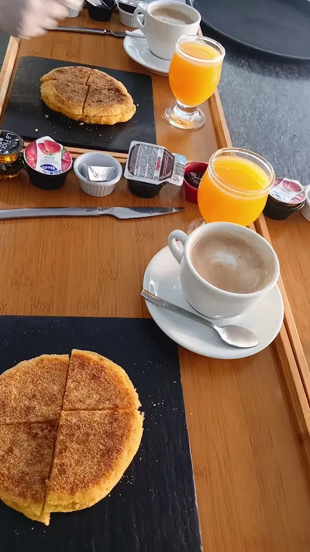 tea — L'OASIS — Restaurant in Málaga