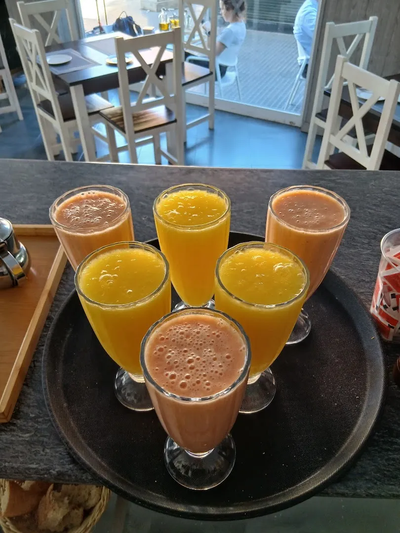 msemen — L'OASIS — Restaurant in Málaga