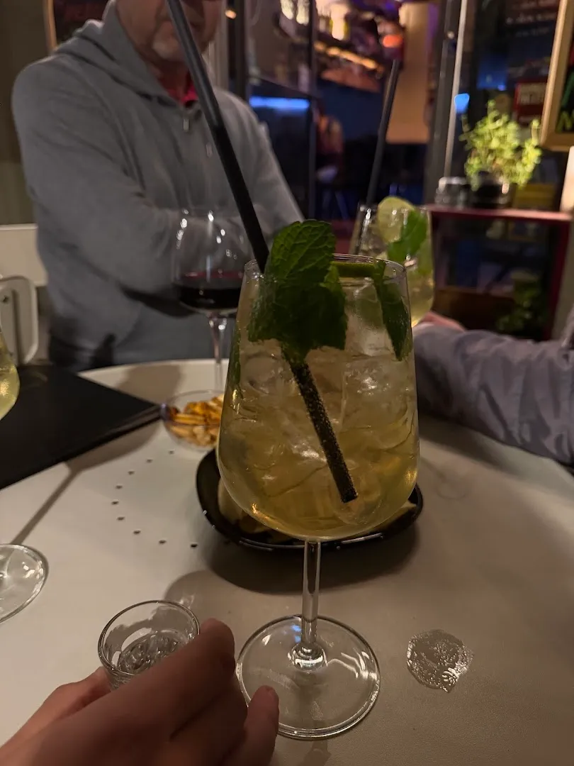 Tartare — Nici — Wine bar in Florence