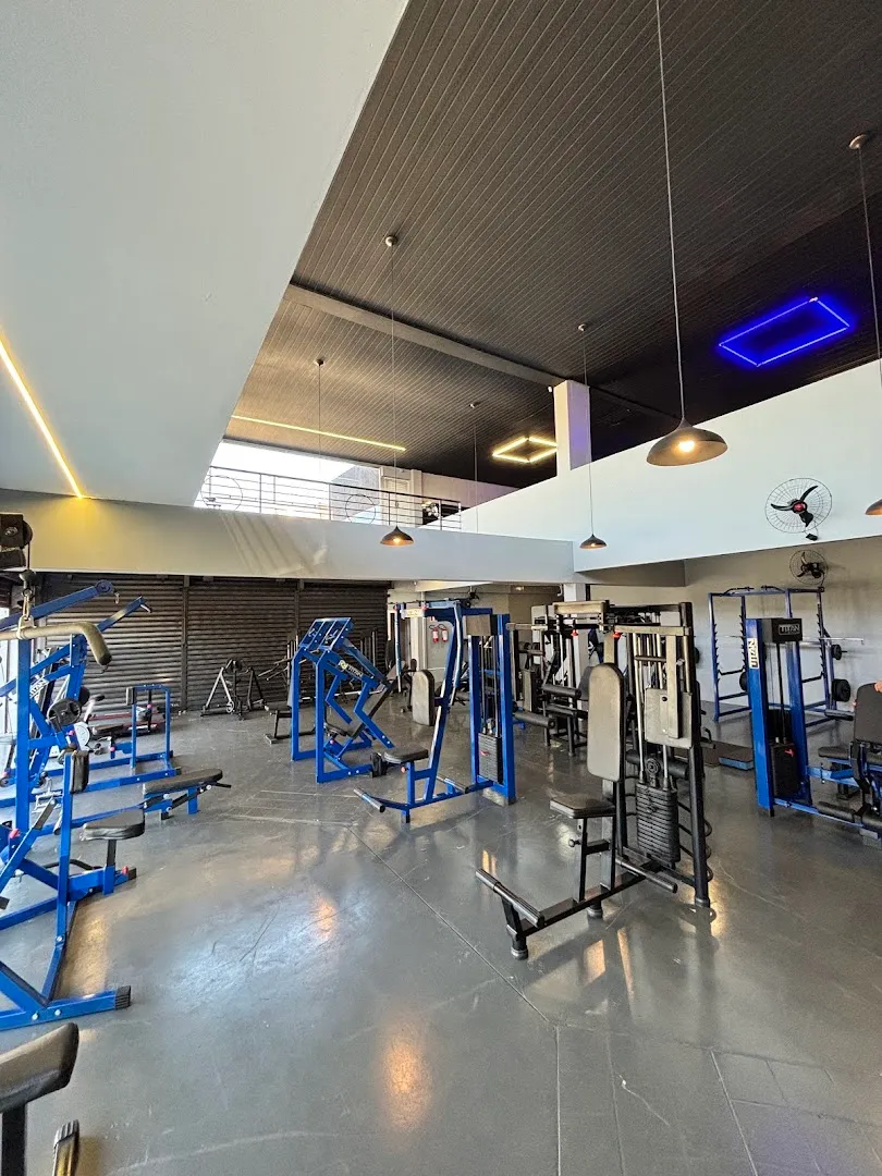 Musculação — Academia Axus club — Gym in Curitiba