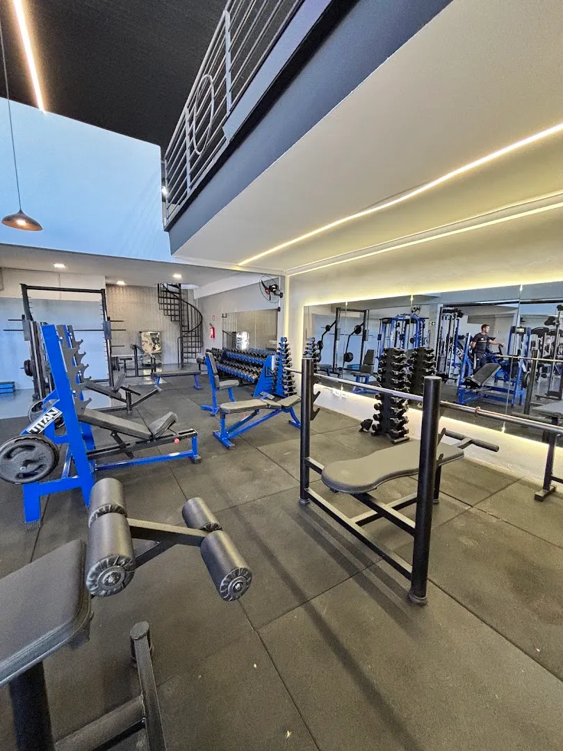 Treino com professores — Academia Axus club — Gym in Curitiba