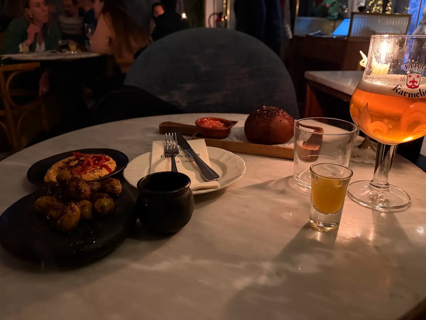 Le Conteur