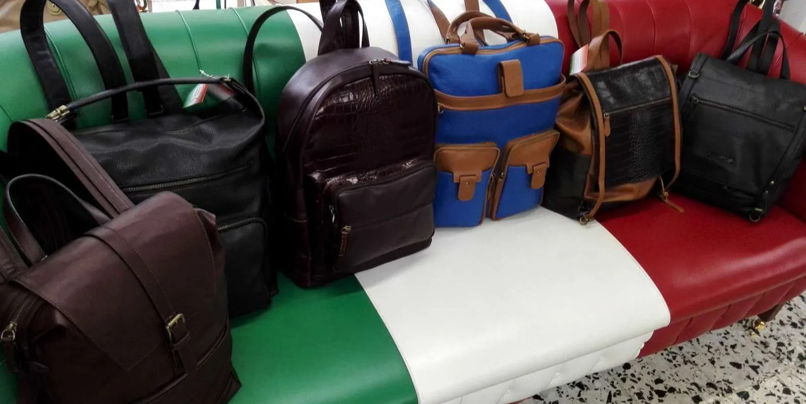 Prodotti su misura — Bottega Artigiana - Pistolesi Sante Pelletteria di Fava Silvana — pelletteria a Porto San Giorgio