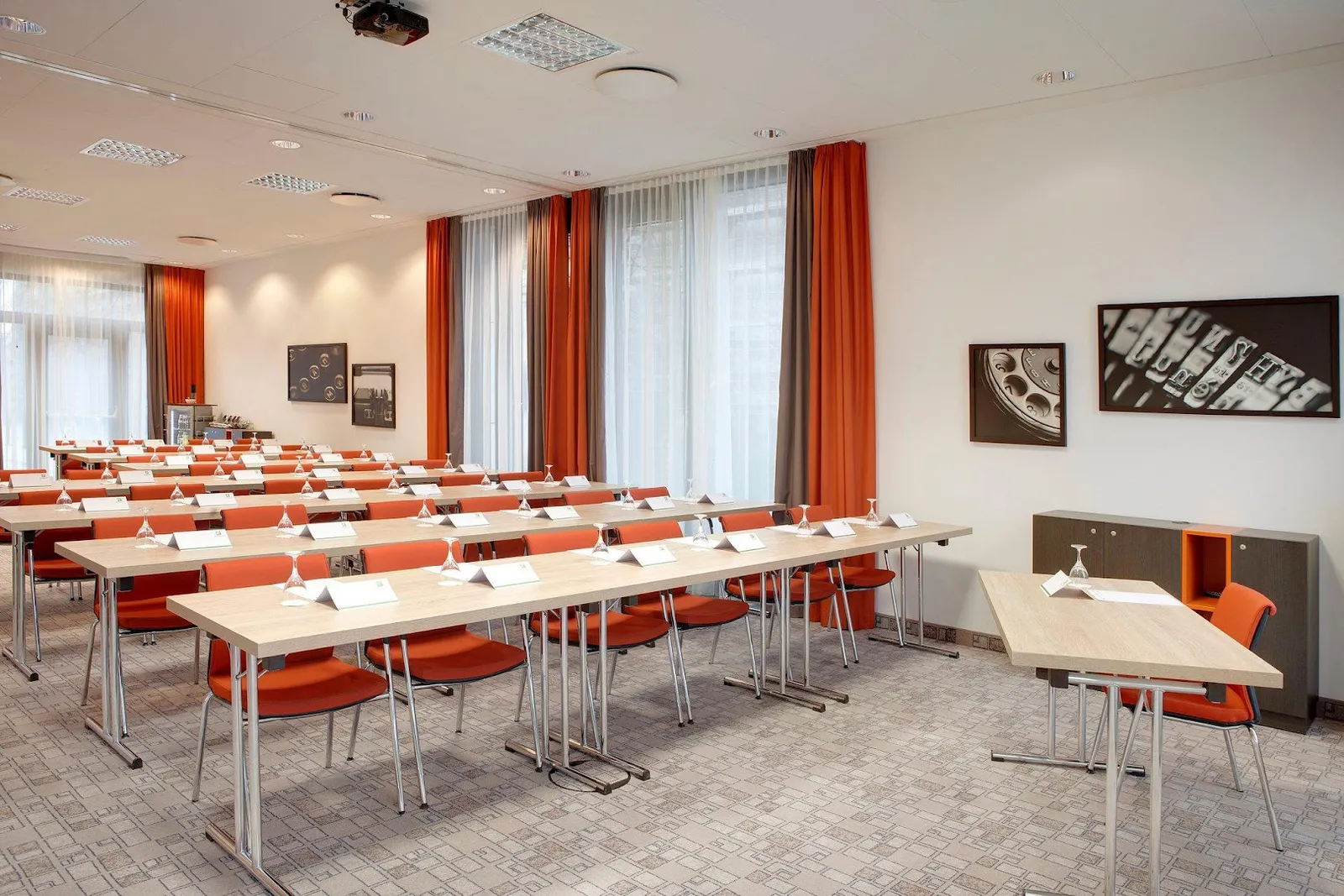 Holiday Inn Berlin - City East Side by IHG