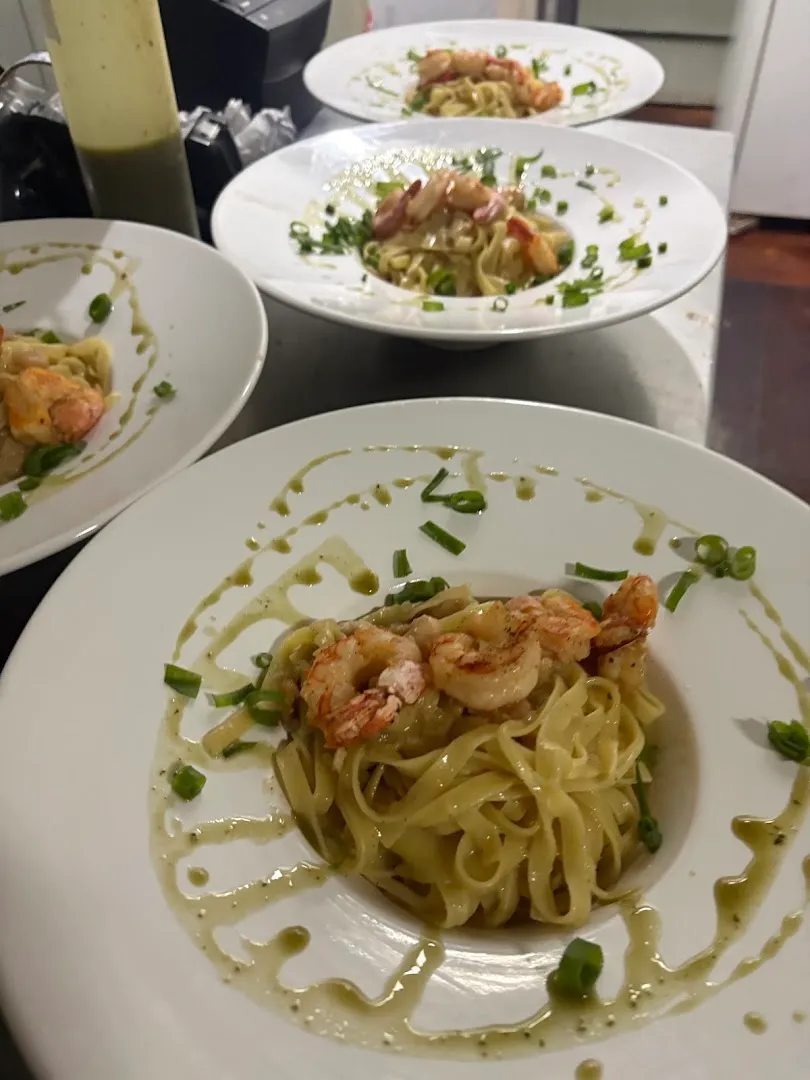 Pratos executivos — Casarão Bistrô | Restaurante — Restaurant in Lavras