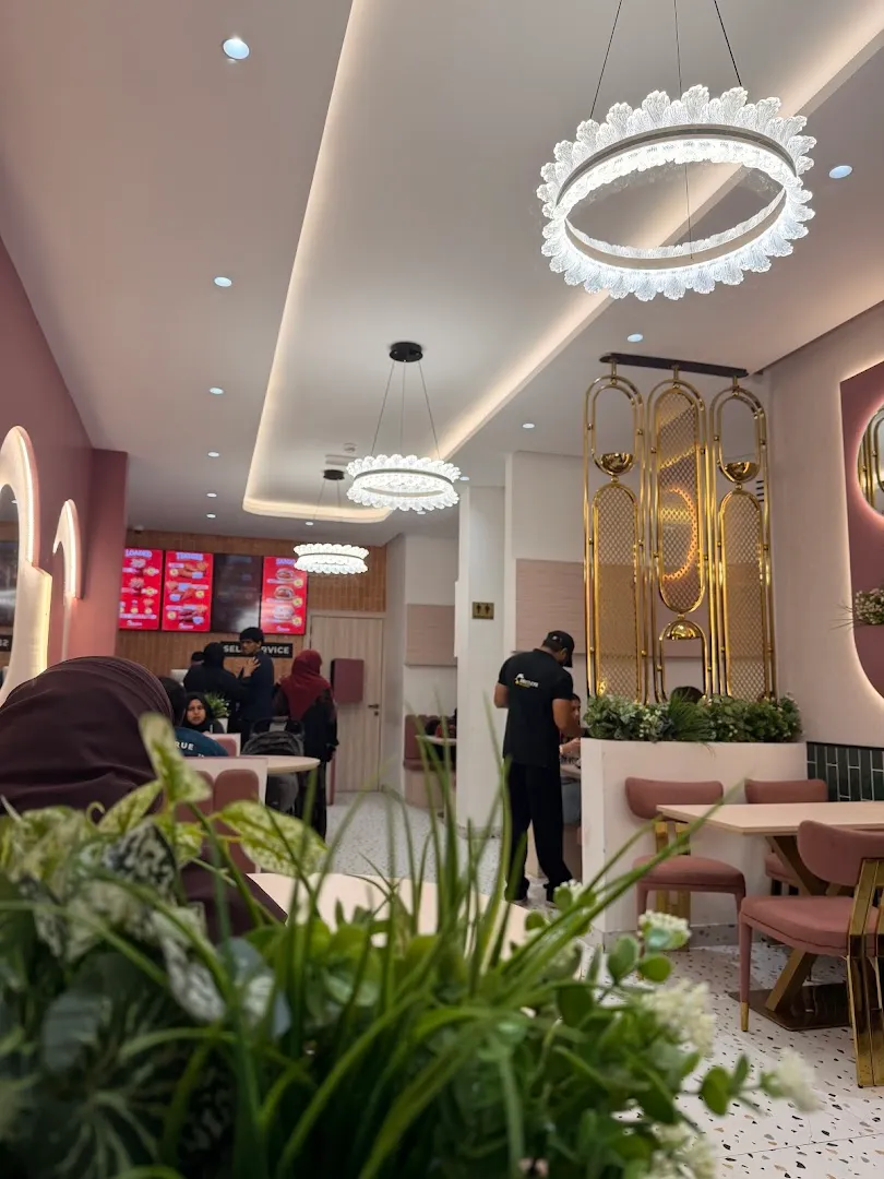 Fast & Friendly Service โ ๐๐ฅ๐๐ง๐๐๐ฌ๐ฆ ๐๐ฅ๐๐๐ ๐๐๐๐๐๐๐ก โ Restaurant