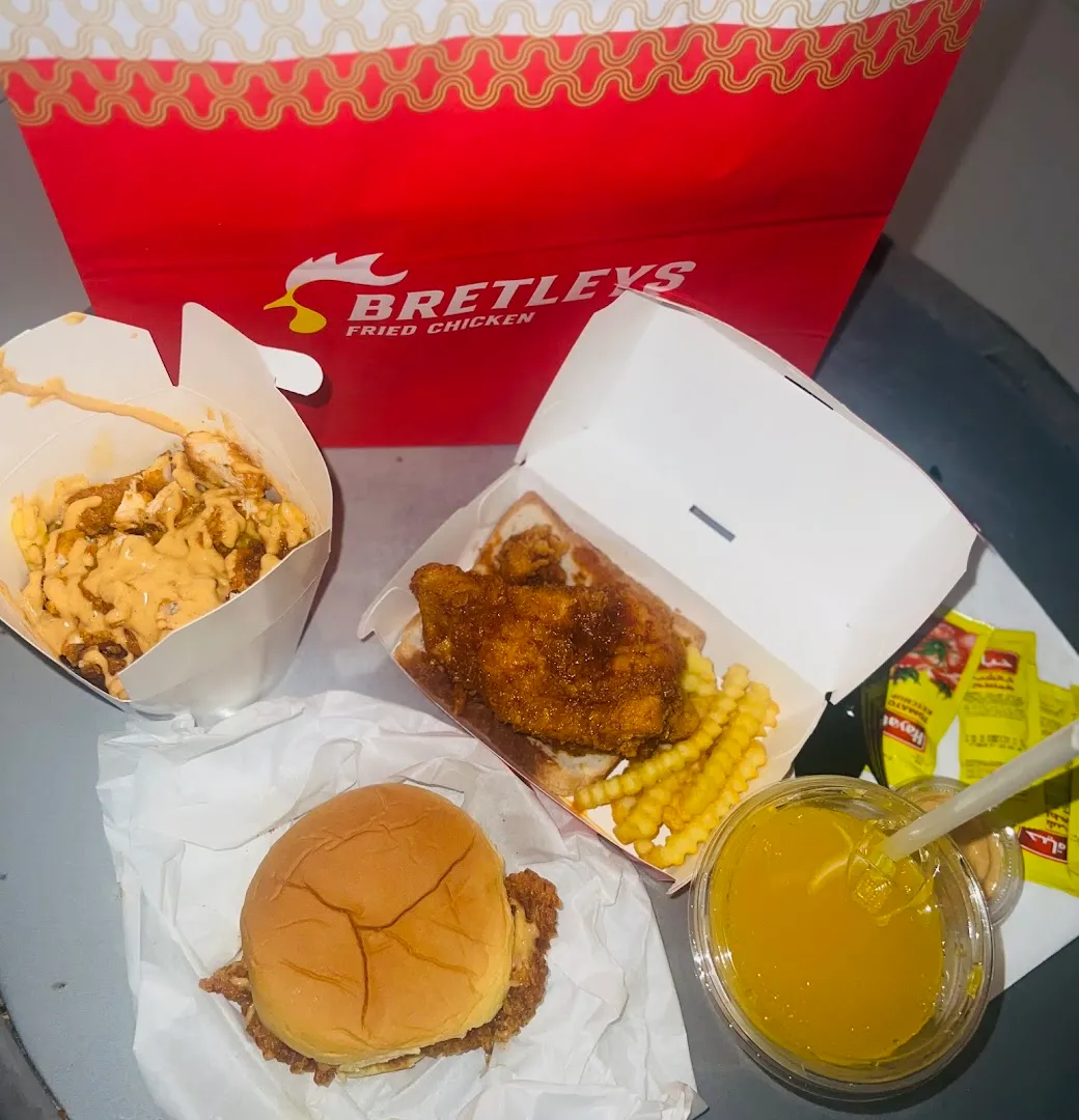 Crispy & Juicy Chicken โ ๐๐ฅ๐๐ง๐๐๐ฌ๐ฆ ๐๐ฅ๐๐๐ ๐๐๐๐๐๐๐ก โ Restaurant