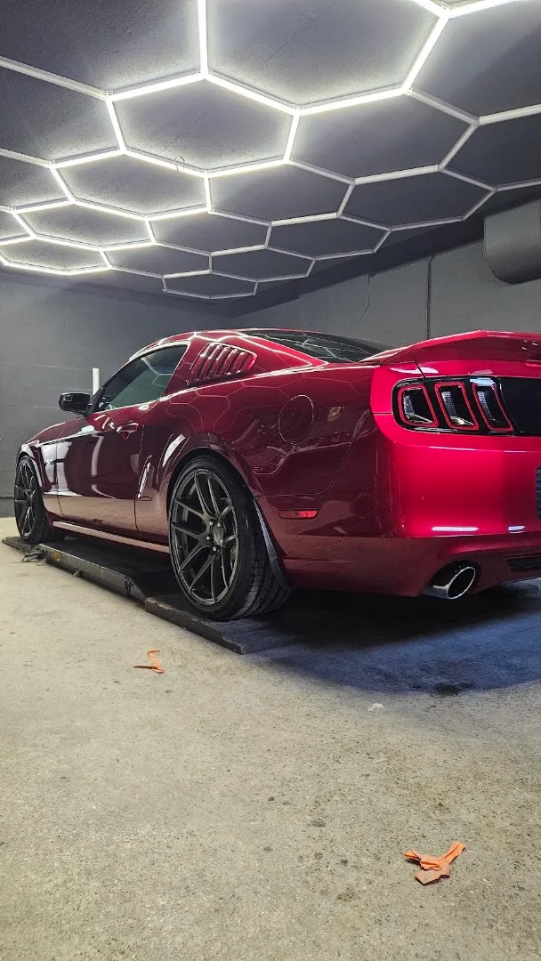 Pleasant Service — Blizgus Auto — Car detailing service in Klaipeda