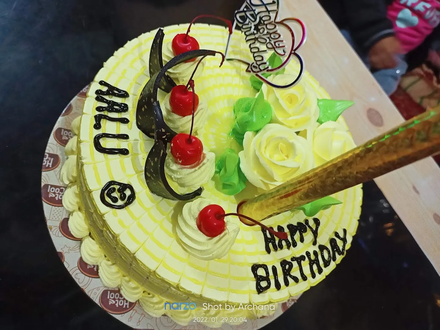 Welcoming Staff — Hot & Cool Bakery — Bakery in Mau