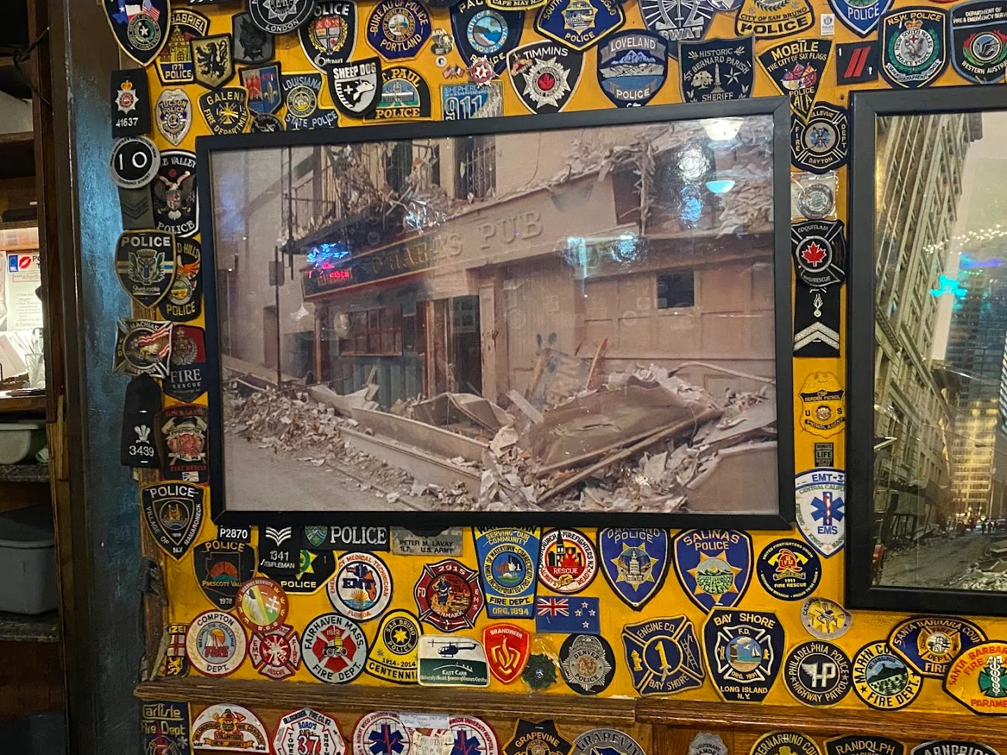 Perfect Location — O'Hara's — American restaurant in New York