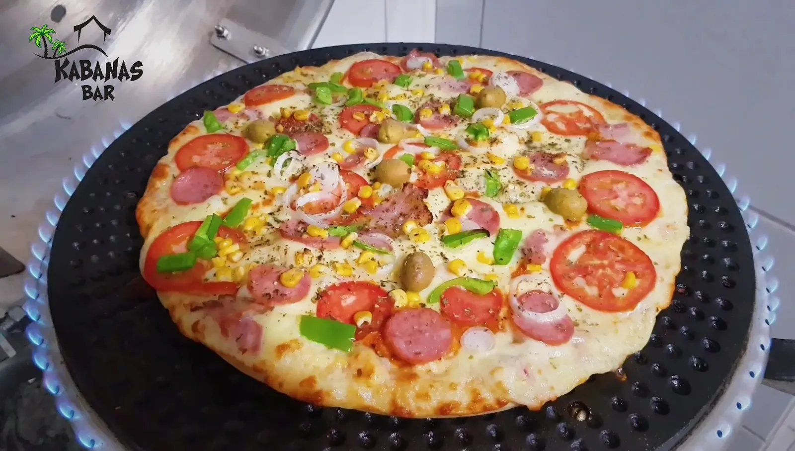 Pizza — Kabanas Bar e Restaurante — Bar in Bom Sucesso, Minas Gerais