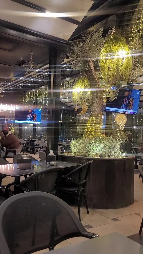 قهوة — The Oak Cafe — Coffee shop in Amman