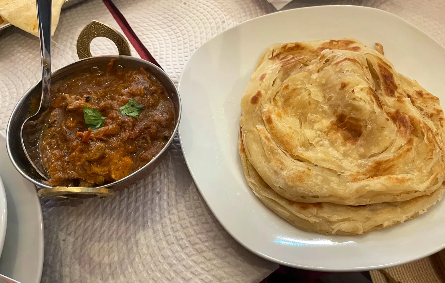 Authentic Food — Feast of Madras — Indian restaurant in Lisbon