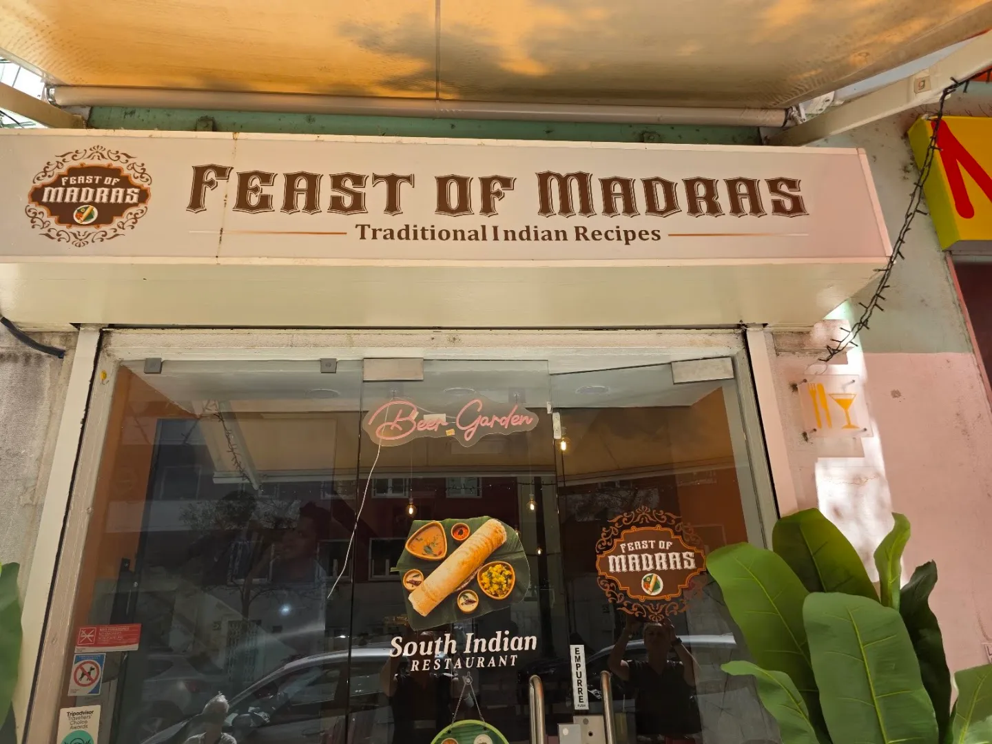 Veg Thali — Feast of Madras — Indian restaurant in Lisbon