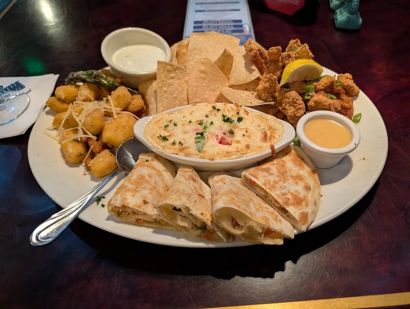 Tasty Seafood & More — Aquarium Restaurant — Seafood restaurant in Denver