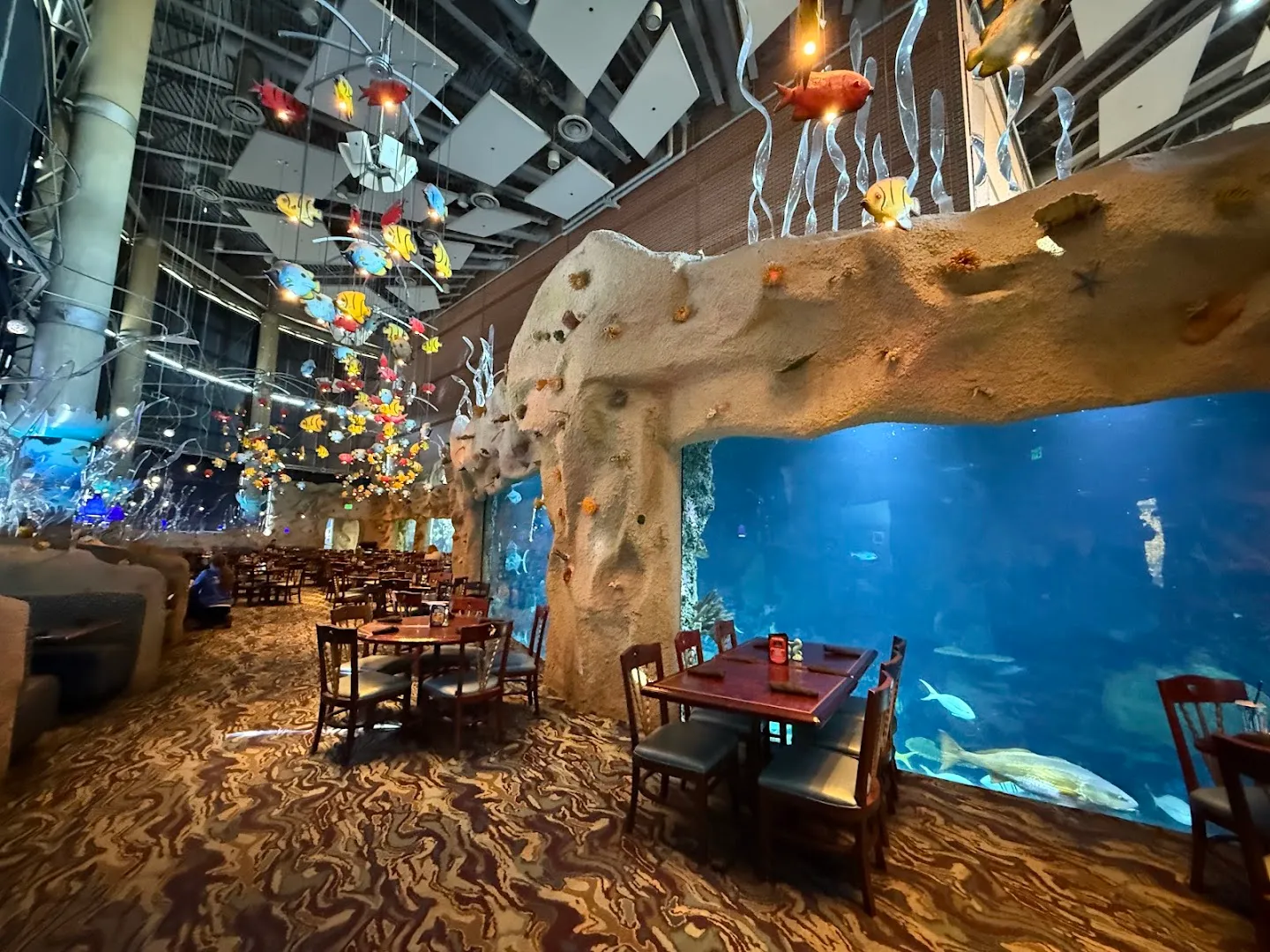 Aquarium Restaurant — Seafood restaurant in Denver (15)