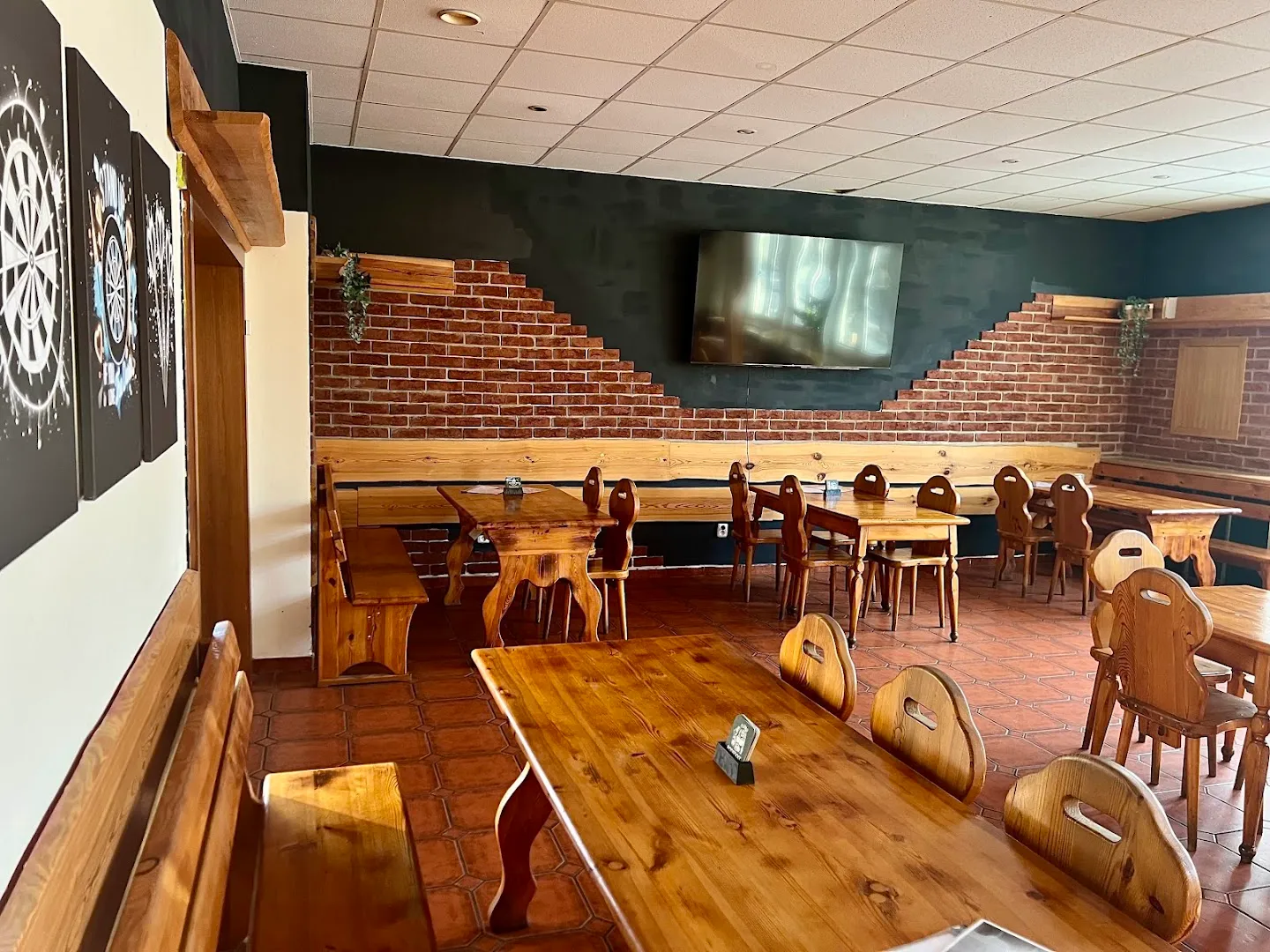 Černý Kozel — U Drába Pub & Bar — Bar in Moravská Ostrava a Přívoz