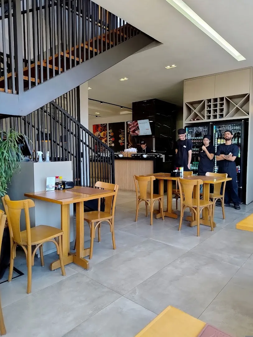 Grande variedade — Restaurante K-nal — Brazilian restaurant in Lavras