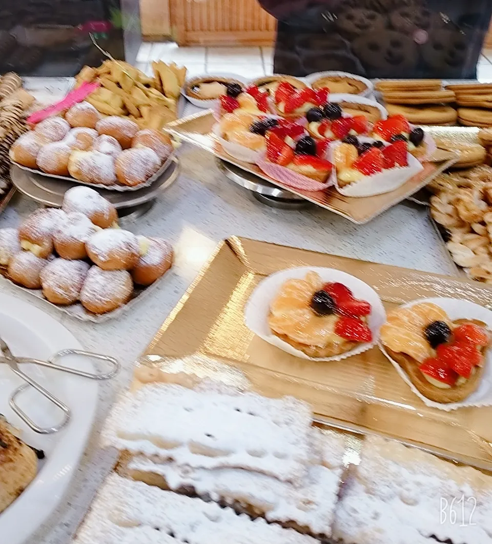 bomboloni — Il Fornaio — panificio a Garbagnate Milanese