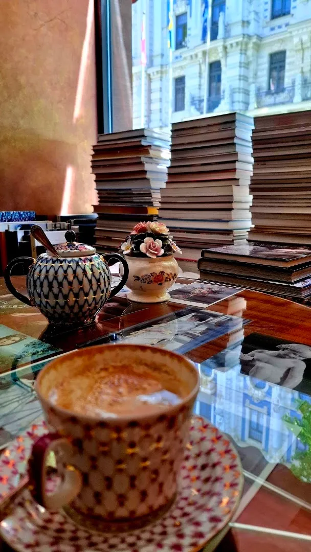 Delicious Cakes & Desserts — Art Cafe Sienna — Cafe in Riga