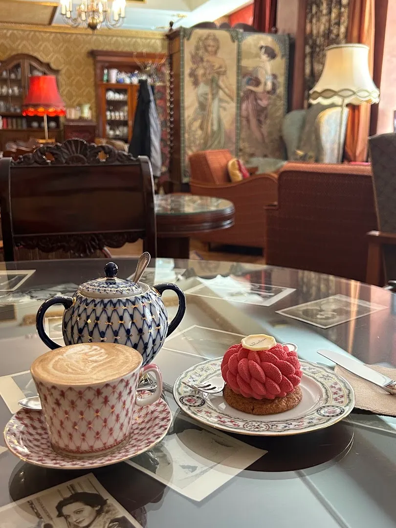 Monoportion desserts — Art Cafe Sienna — Cafe in Riga