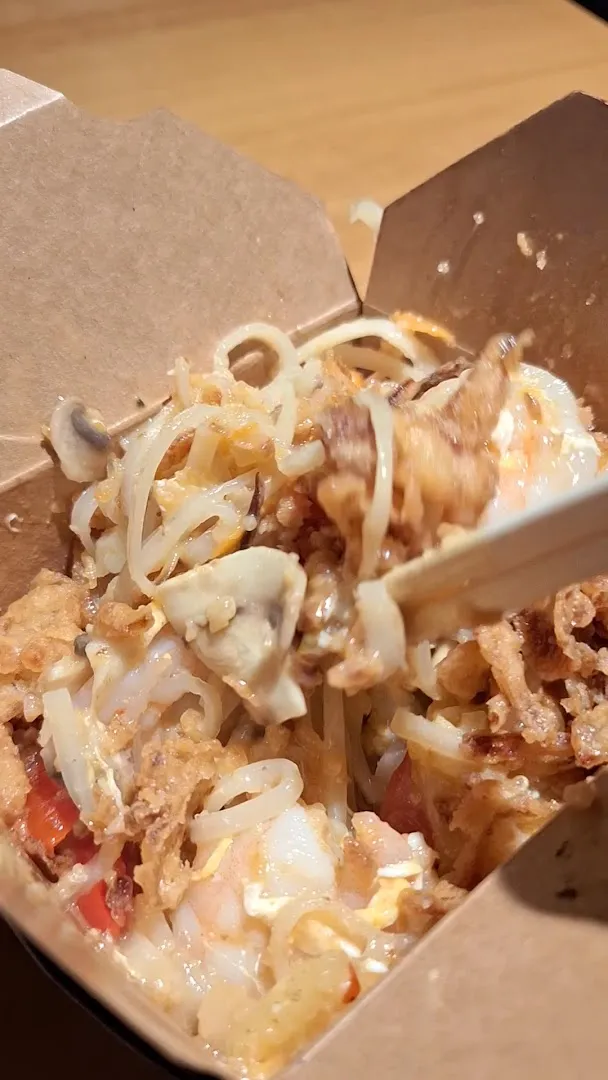 Braised noodles — Wokin — Fast food restaurant in Brno-střed