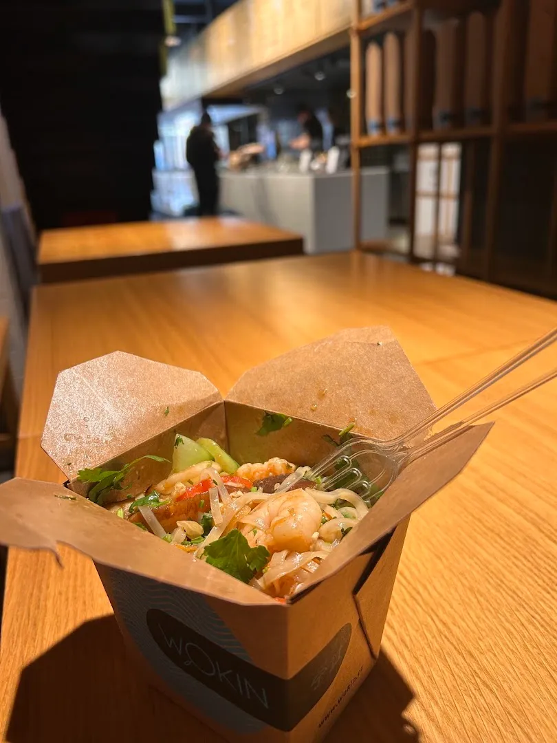 Krevety — Wokin — Fast food restaurant in Brno-střed