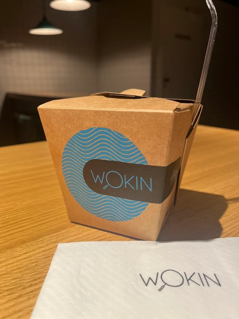 Peanut sauce — Wokin — Fast food restaurant in Brno-střed