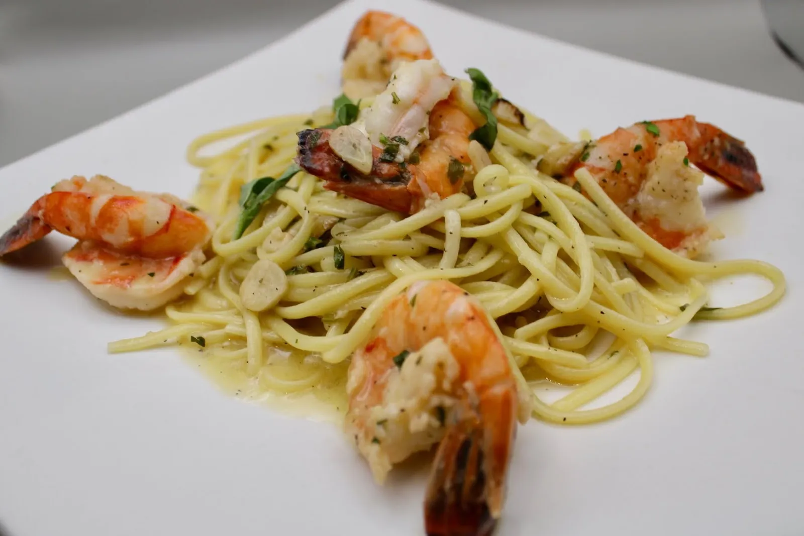 Family Owned — La Bruschetta — Italian restaurant in Los Angeles