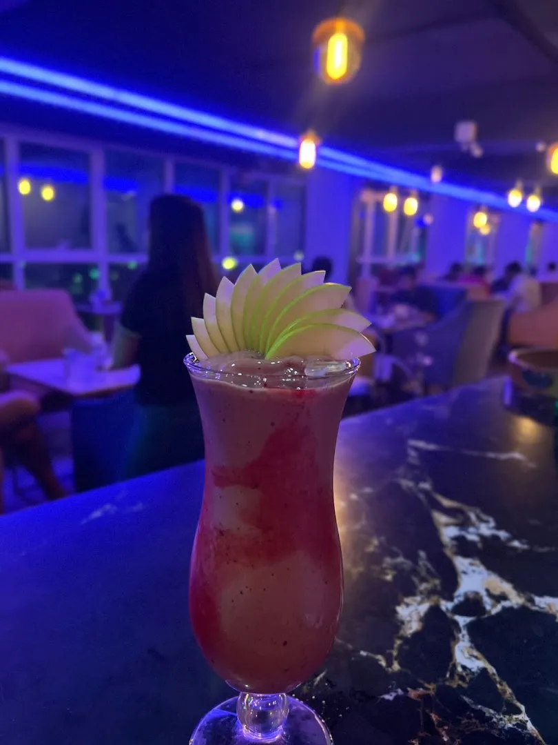 Food and Drinks — Meer Lounge Cafe — Coffee shop in Riyadh