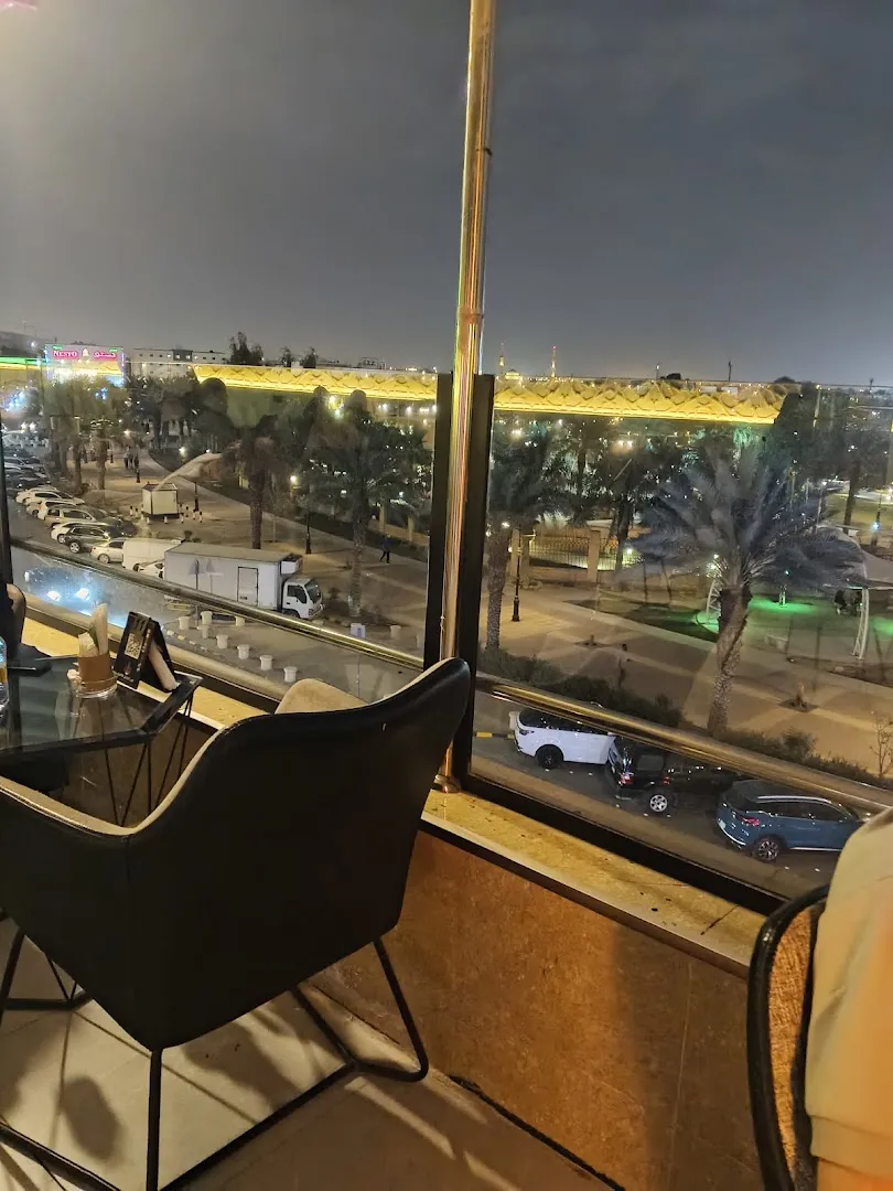 Meer Lounge Cafe — Coffee shop in Riyadh (13)