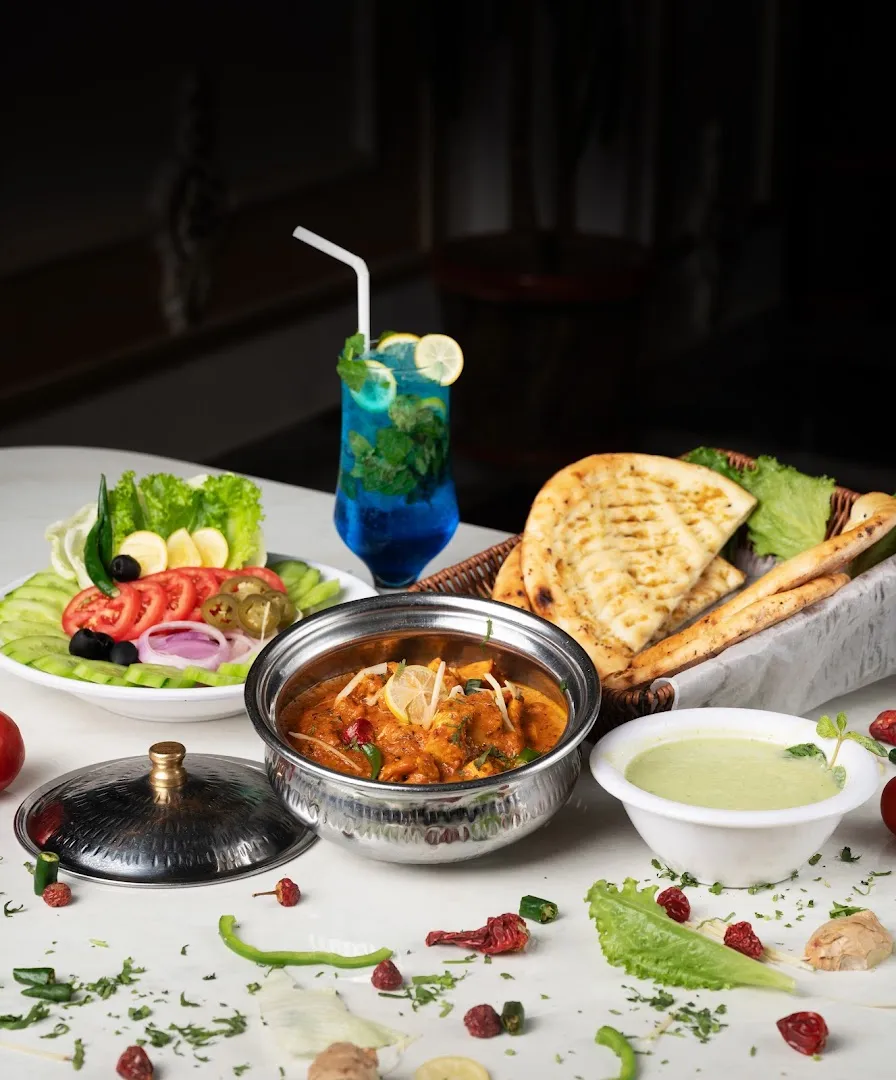 Naan — TKR TAHIR KHAN RESTAURANT. — Asian restaurant in Riyadh