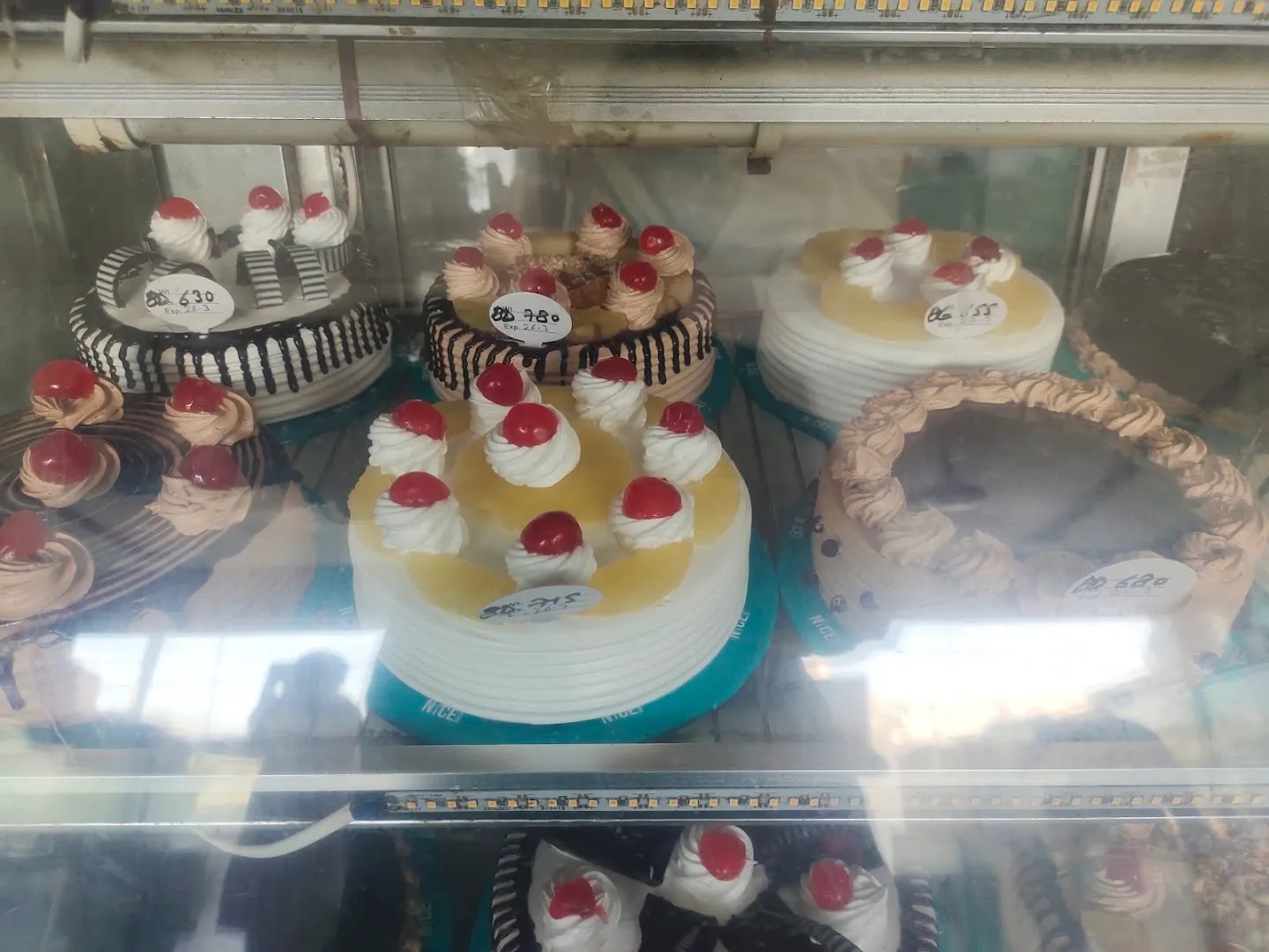 cream bun — Nice Bakers And Sweets — Bakery in Karachi