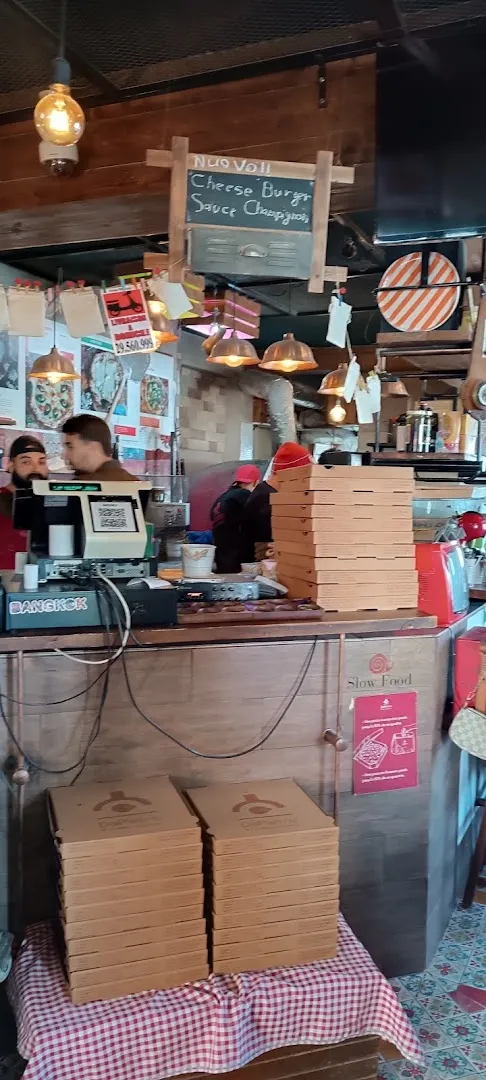 Tiramisu maison — DaPietro - L'Antica Pizzeria — restaurant italien à Tunis
