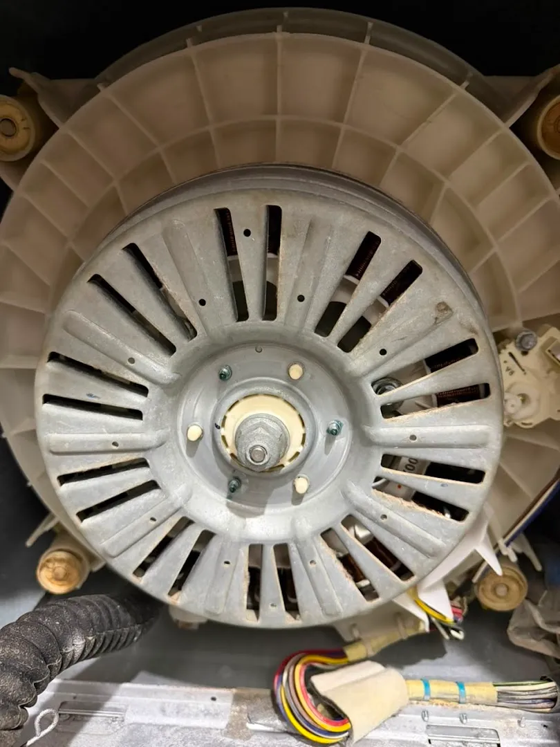 للتبريد والتكييف — Air conditioning repair service in Riyadh (11)