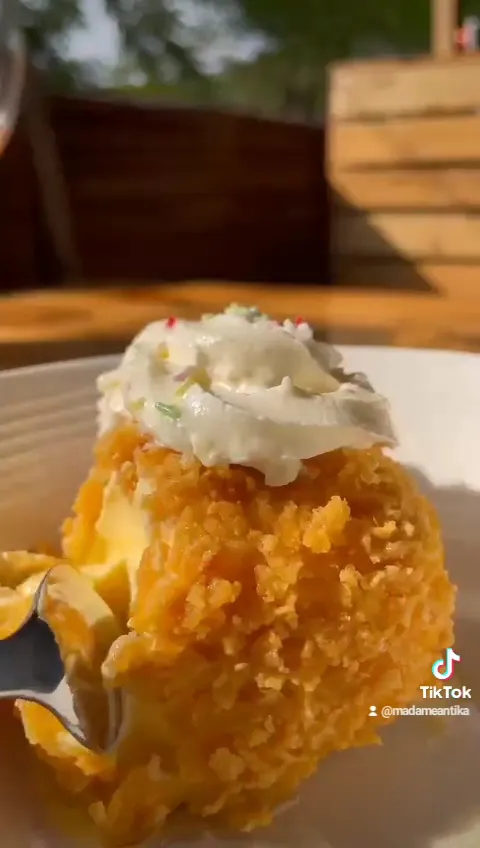 Empanadas — Madame Antika — restaurant à Abidjan