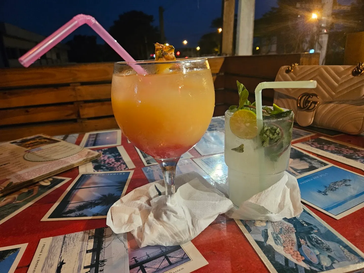 Limonade à la menthe — Madame Antika — restaurant à Abidjan