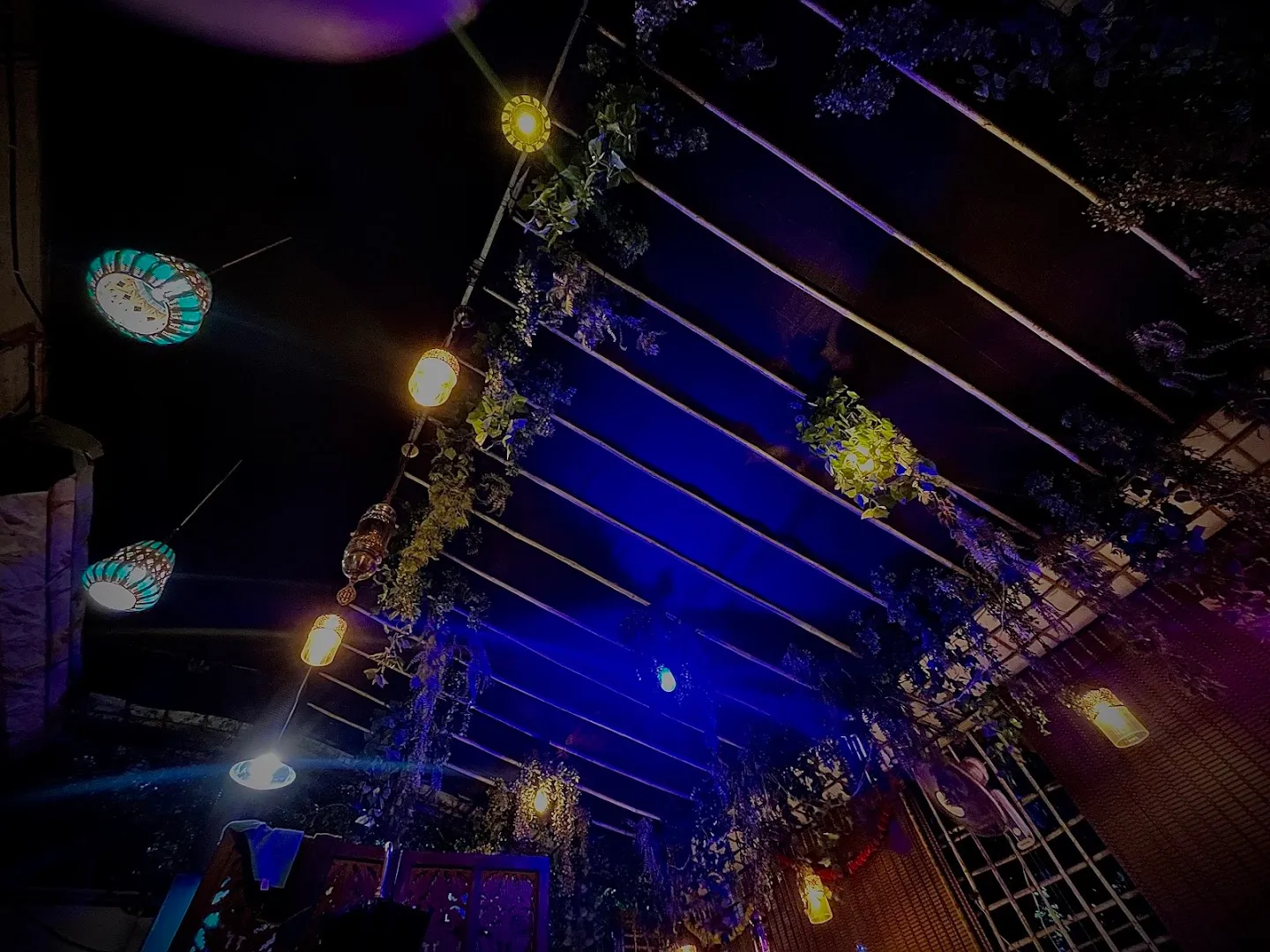 Friendly Owners — Norla Cafe — Restaurant in Thane