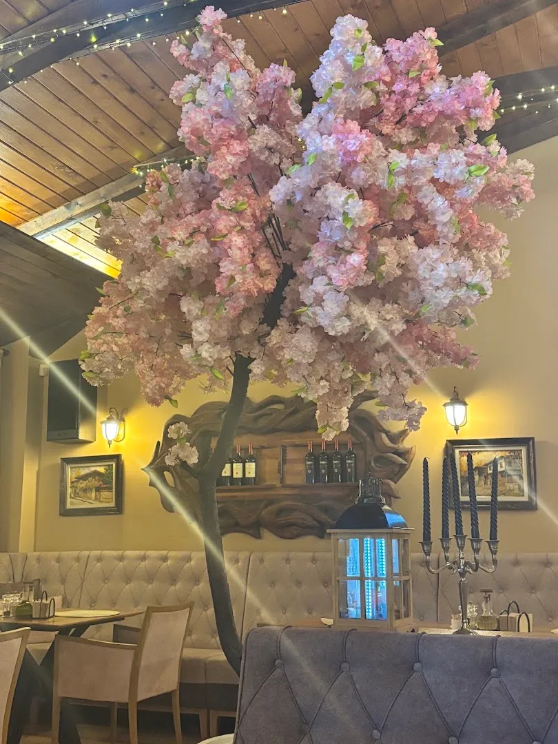 Торта с боровинки — Ресторант “Манастира” — Restaurant in Pazardzhik