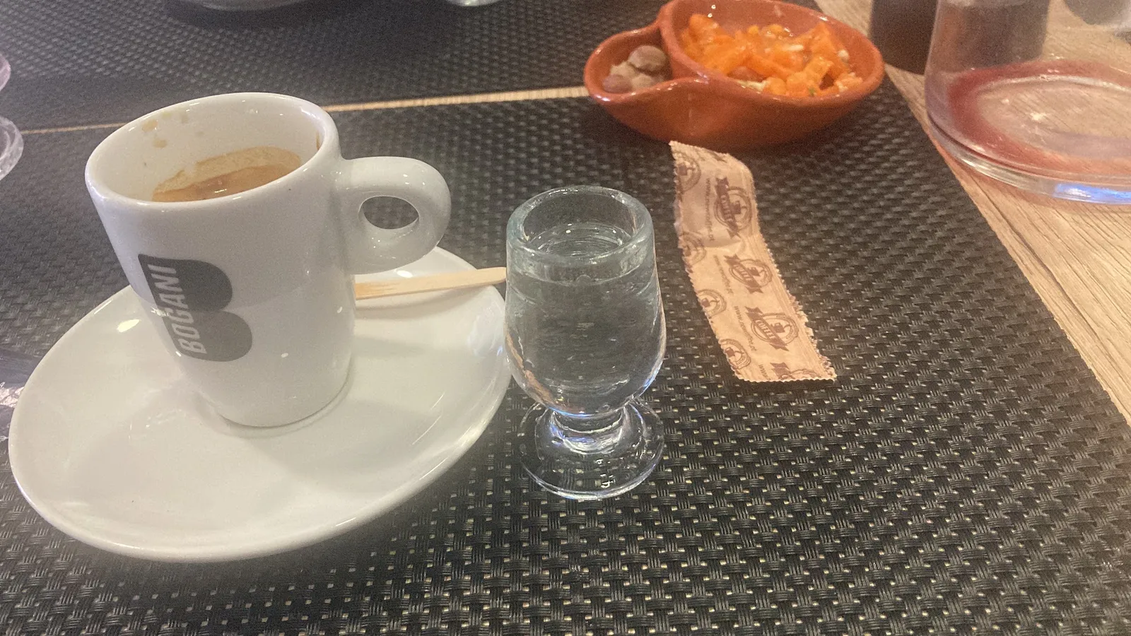 Welcoming Space — A Fénix — Restaurant in Alte